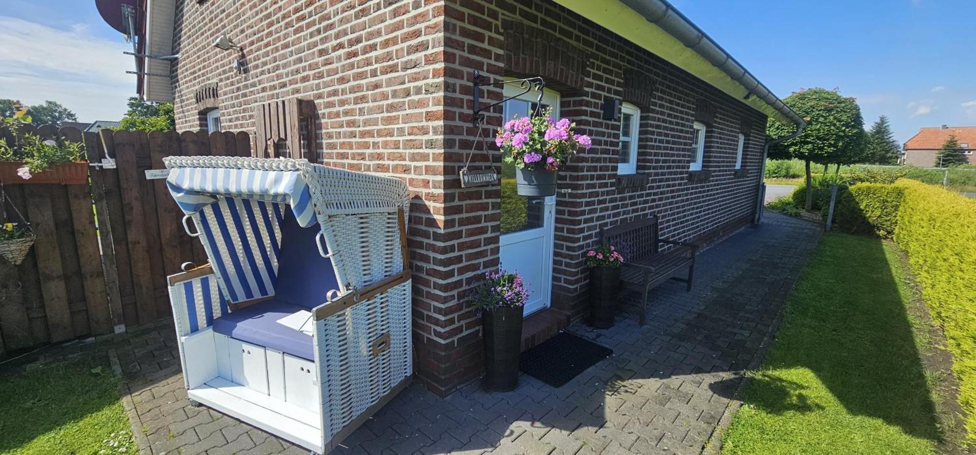 Ferienwohnung Haus Moorblick Mit Garten In Kanallage Висмор Екстериор снимка